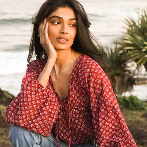 Daughters of India ~ Rashmi Blouse ~ Scarlett Red